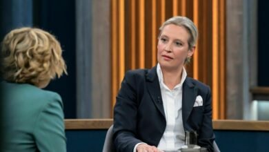 was ist mit dem rechten ohr von alice weidel